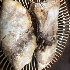 オーブンで簡単に！ブリカマの塩焼き